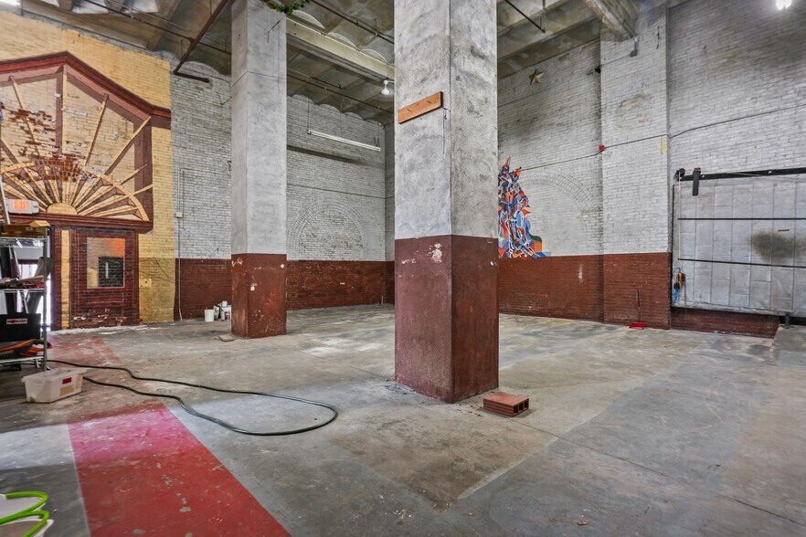 More Photos Of 431 Harris Ave, Providence Warehouse For Sale