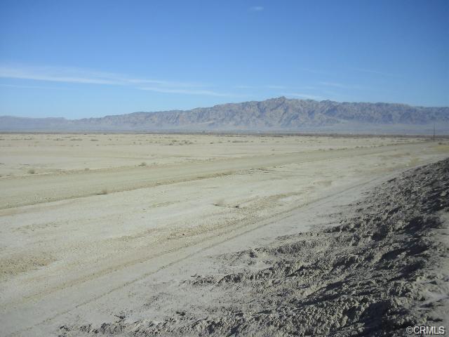 More Photos Of 0 Honey Wagon Rd, Niland Land For Sale