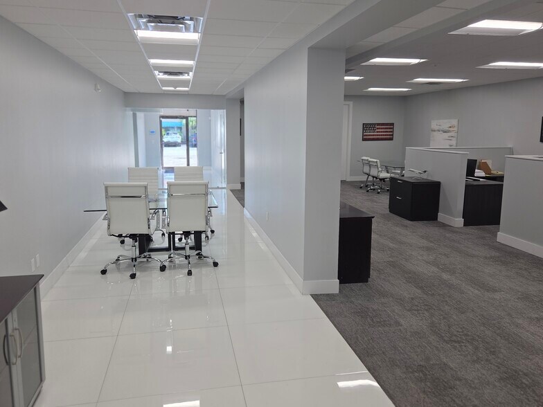 More Photos Of 2734 E Oakland Park Blvd, Fort Lauderdale Office For Sale