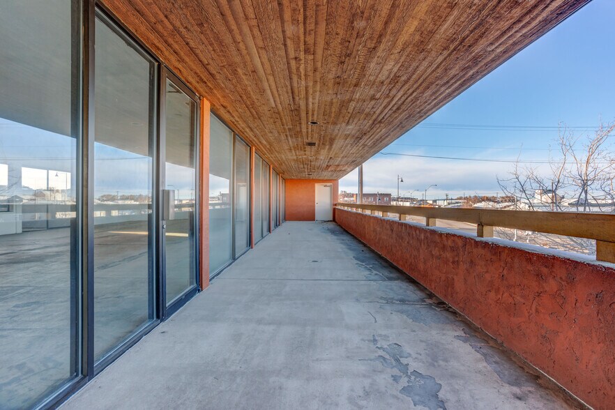 More Photos Of 10 N Washington St, Kennewick Office For Lease