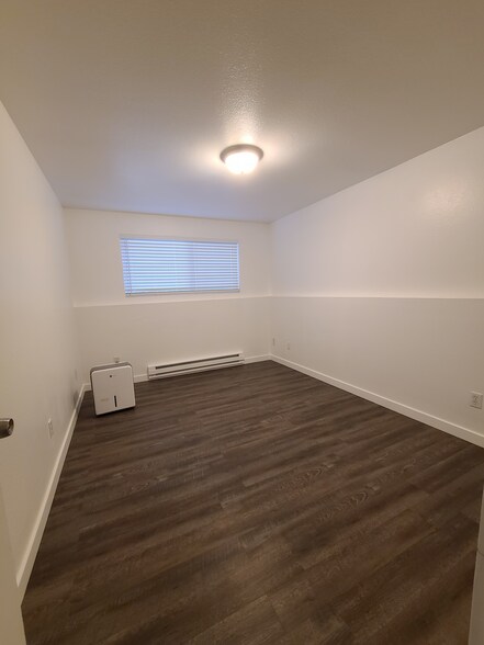 More Photos Of 3510 W Elmore St, Seattle Apartments For Sale