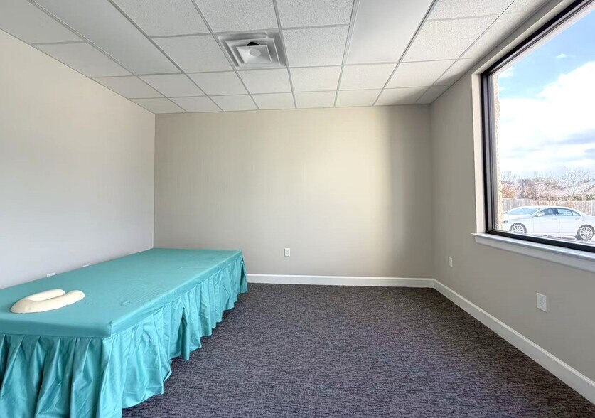 More Photos Of 28111 S Firethorne Rd, Katy Medical For Lease