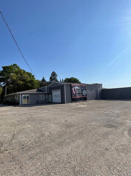 More Photos Of 3410 St Paris Pike, Springfield Auto Repair For Lease