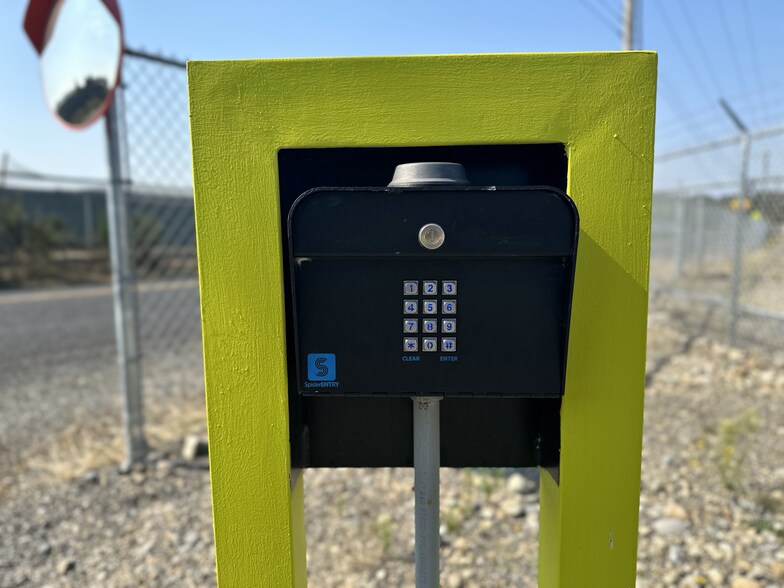 More Photos Of 3405 Mount Vista Rd, Centralia Self Storage For Sale