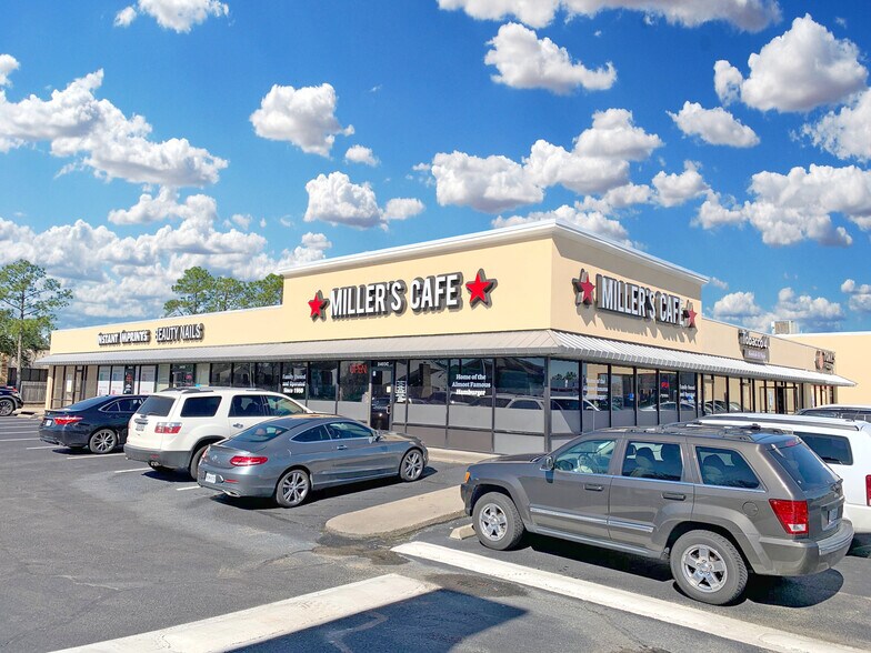 More Photos Of 2409-2469 Bay Area Blvd, Houston Unknown For Lease