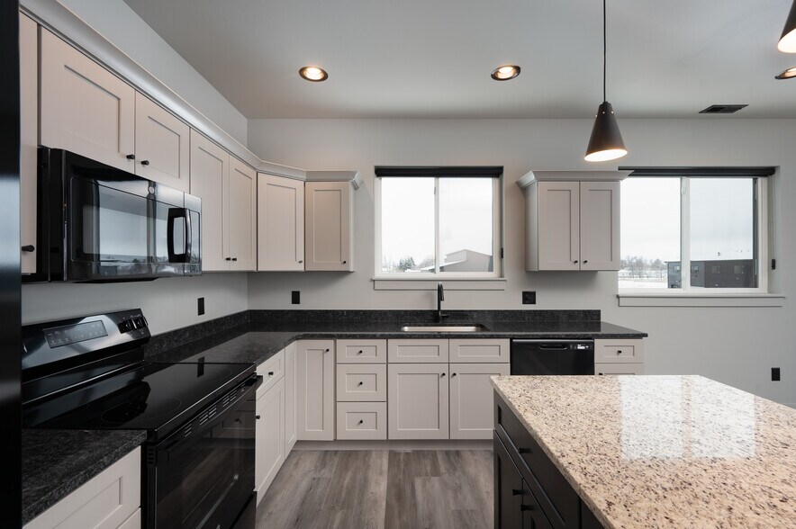 More Photos Of 203 Fletching Way, Belgrade Flex For Sale