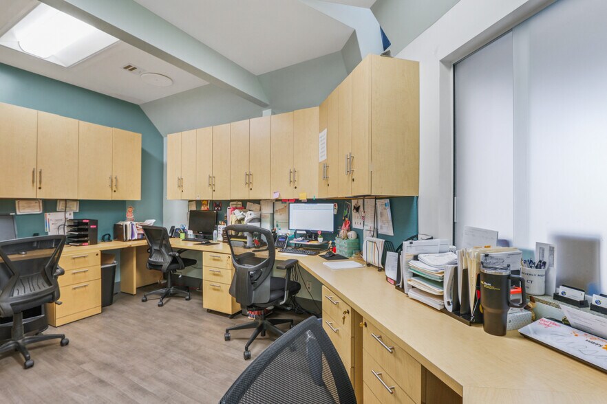 More Photos Of 120 W Beverly Blvd, Montebello Medical For Sale