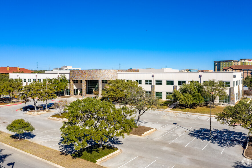 Primary Photo Of 227 N Loop 1604 E, San Antonio Coworking Space