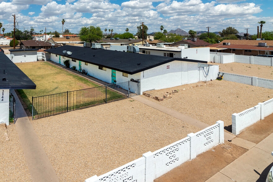 More Photos Of 2140 W Heatherbrae Dr, Phoenix Apartments For Sale