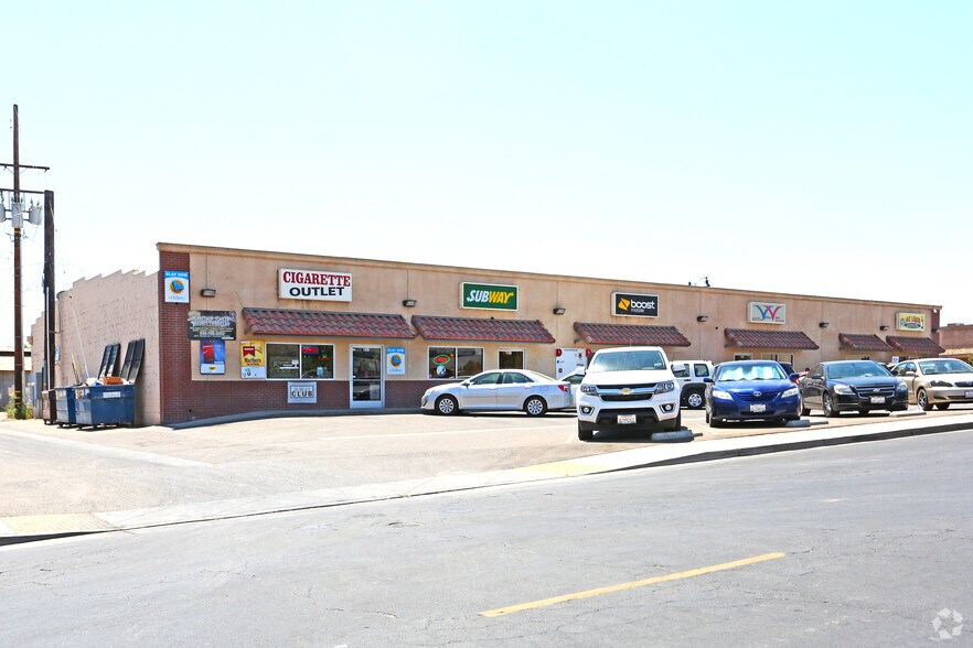 More Photos Of 129-169 E Antelope Ave, Woodlake Freestanding For Lease