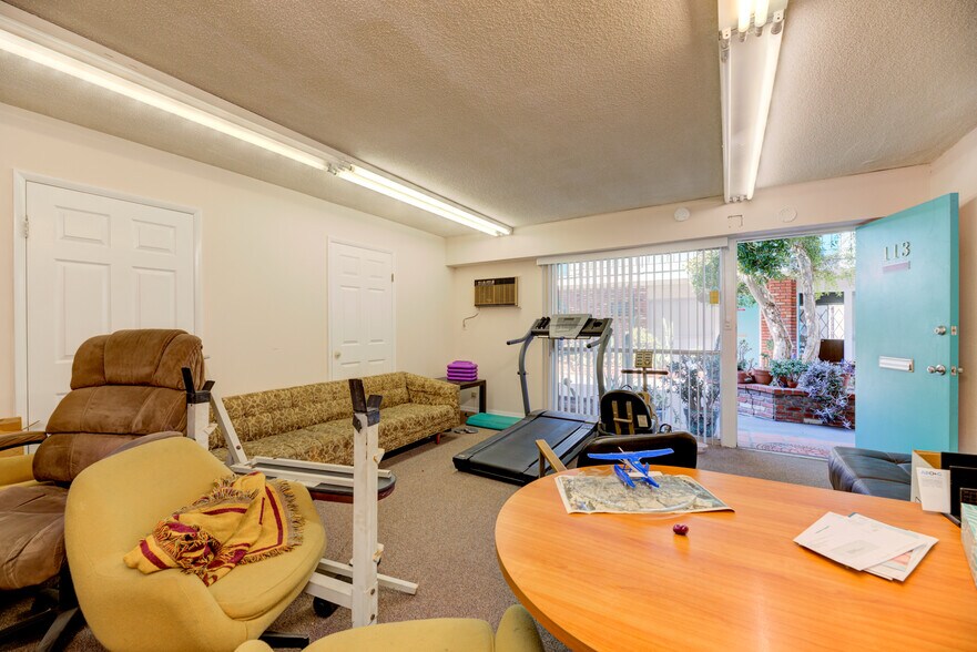 More Photos Of 24248 Crenshaw Blvd, Torrance Office For Lease