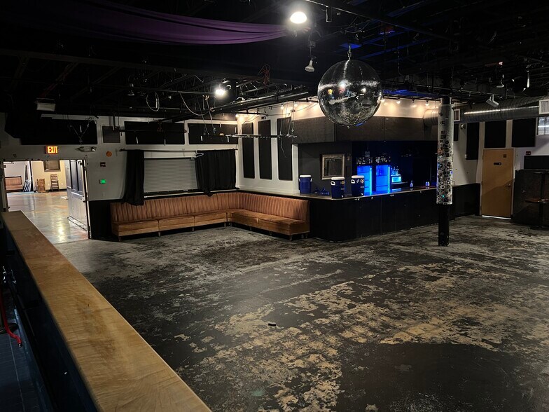 More Photos Of 77 Free St, Portland Restaurant For Lease