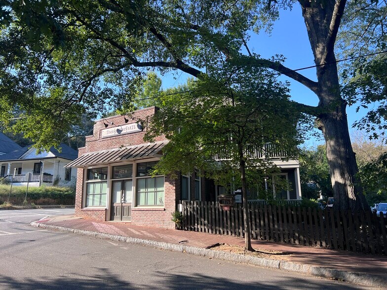 More Photos Of 692 Kirkwood Ave SE, Atlanta Storefront Retail Residential For Sale