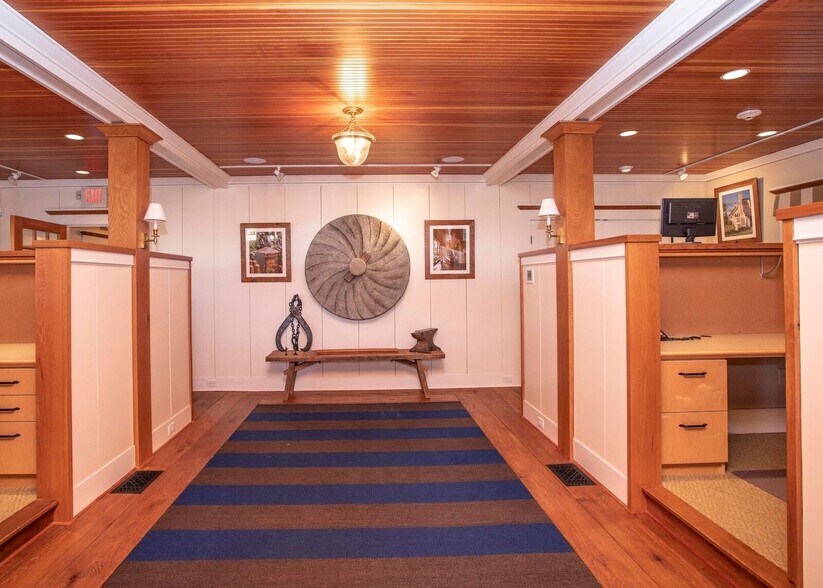 More Photos Of 1383 MA-28A, Bourne Office For Sale