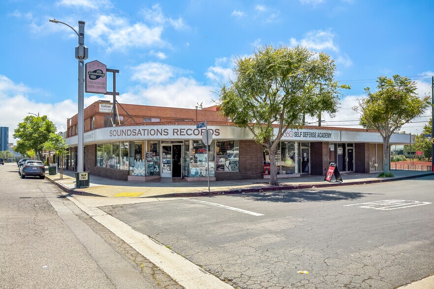More Photos Of 8701 La Tijera Blvd, Los Angeles Storefront For Sale