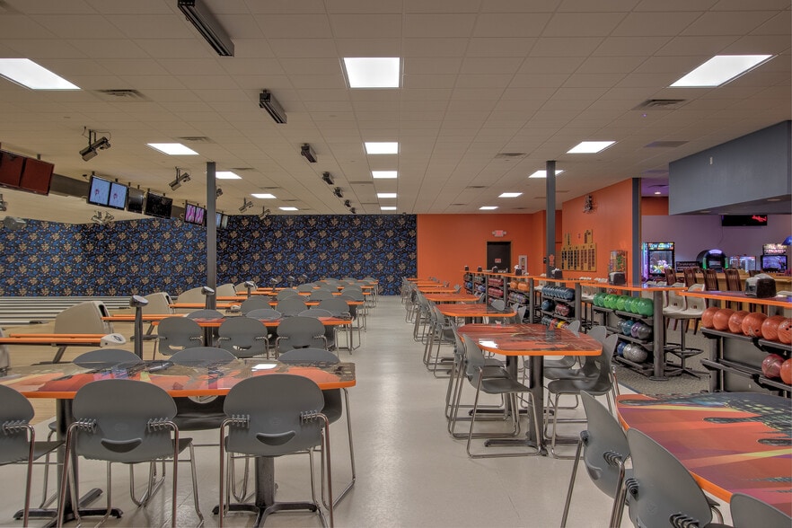 More Photos Of 1270 W 3rd St, Rush City Bowling Alley For Sale