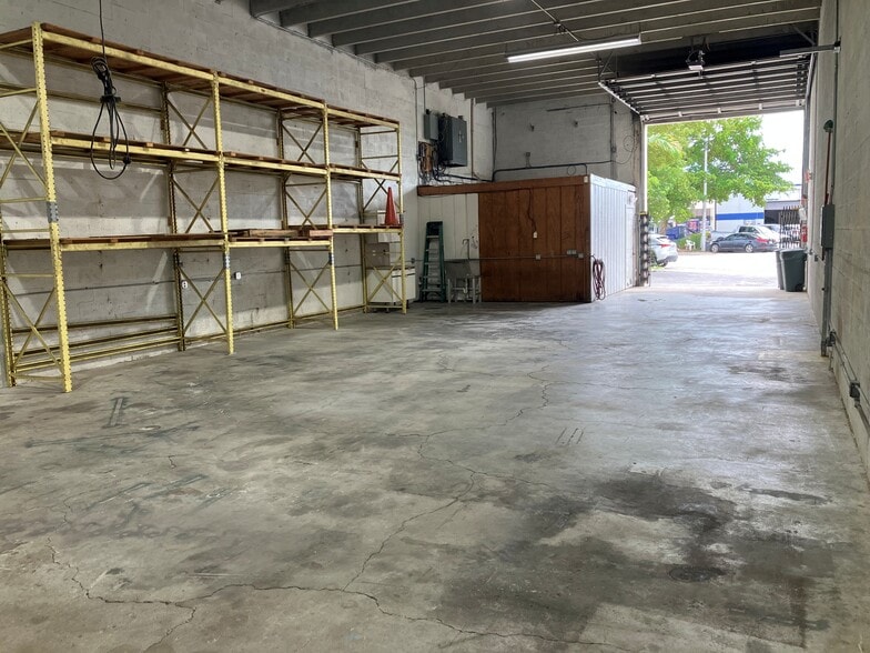 More Photos Of 10835-10855 SW 188th St, Miami Warehouse For Sale