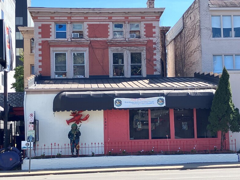 Primary Photo Of 1907 West End Ave, Nashville Restaurant For Sale