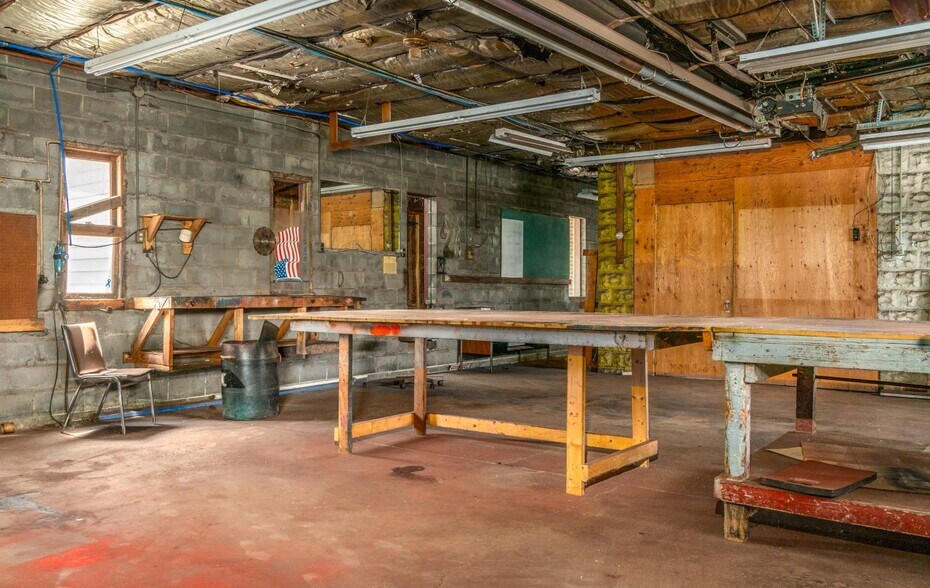 More Photos Of 1486 Abbott Rd, Lackawanna Freestanding For Sale