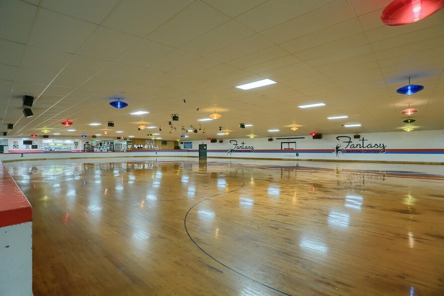 More Photos Of 500 George St, Reading Skating Rink For Sale