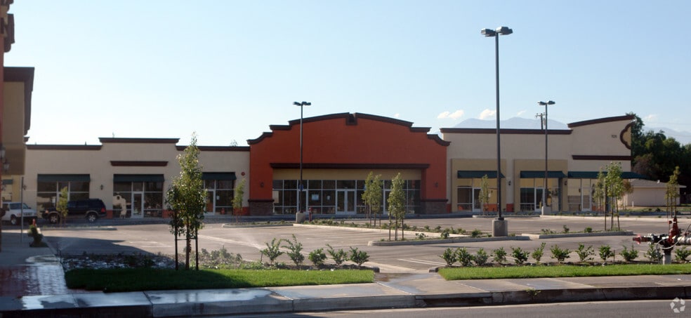 More Photos Of 1136 N Mt. Vernon Ave, San Bernardino Unknown For Lease