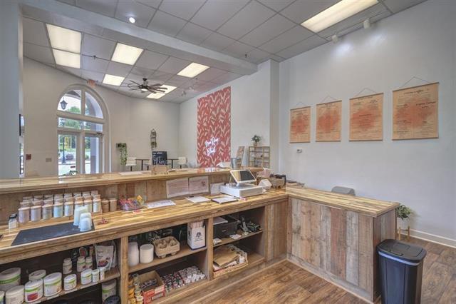 More Photos Of 301 W Main St, Radford Apartments For Sale