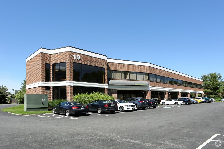 Primary Photo Of 15 Trafalgar Sq, Nashua Office For Lease