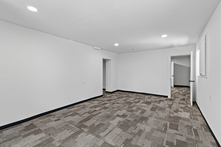 More Photos Of 2015 NW 50th St, Northmoor Religious Facility For Sale