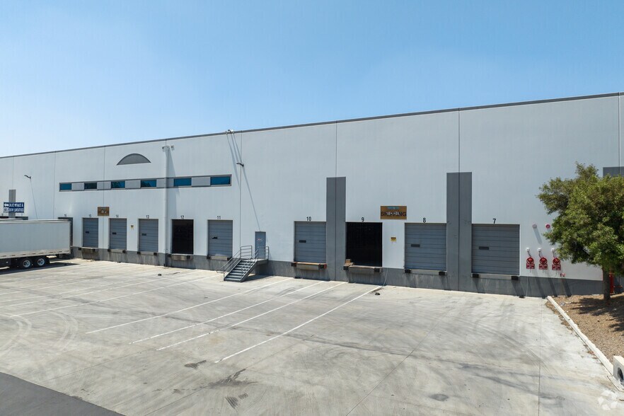 More Photos Of 1501 E Cooley Dr, Colton Warehouse For Lease