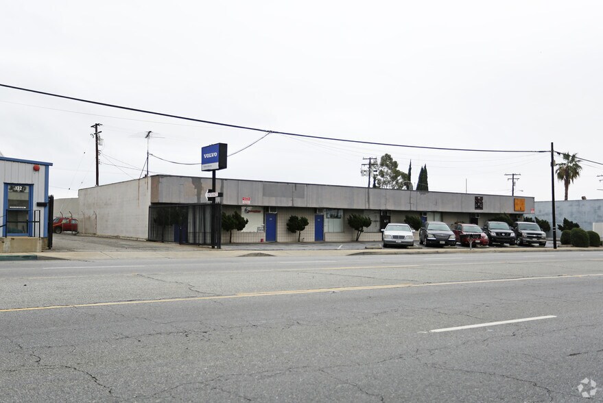 Primary Photo Of 156-168 S Irwindale Ave, Azusa Warehouse For Lease