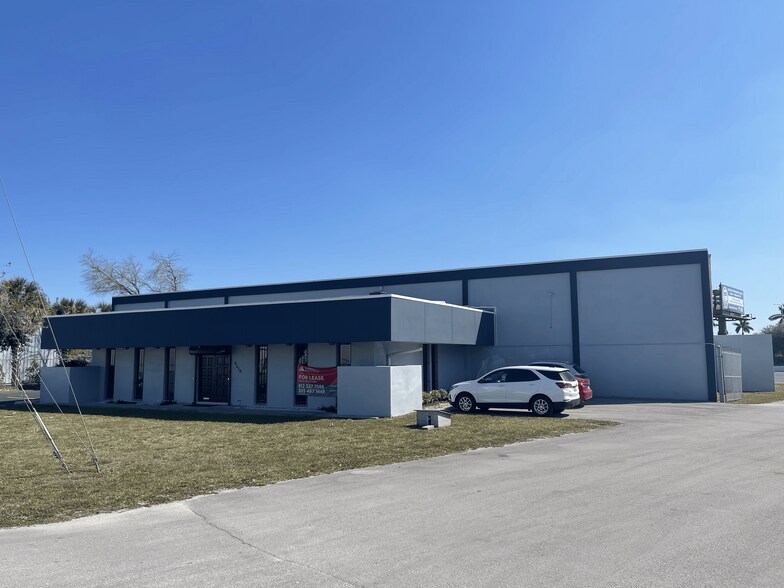 Primary Photo Of 4570 NW 128th St, Opa Locka Warehouse For Lease