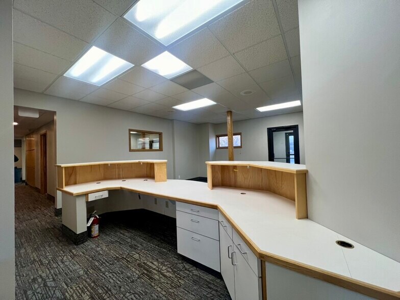More Photos Of 530 W Pleasant St, Mankato Medical For Lease