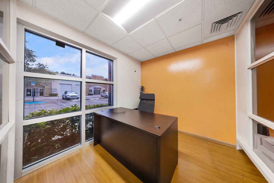 More Photos Of 2051 NW 112th Ave, Miami Distribution For Sale