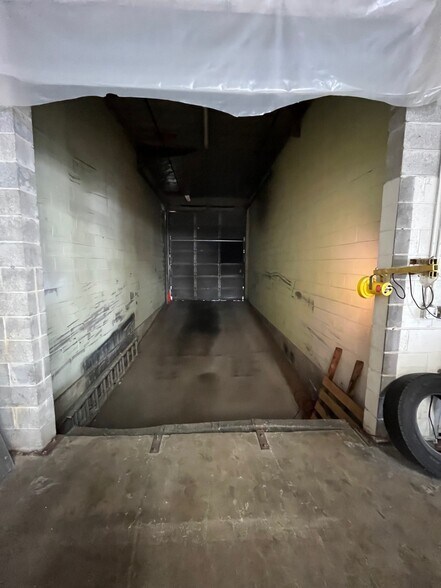 More Photos Of 123 N 10th Ave, Melrose Park Warehouse For Sale