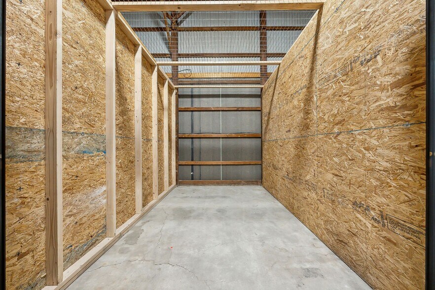 More Photos Of 14 North St, Oneonta Self Storage For Sale