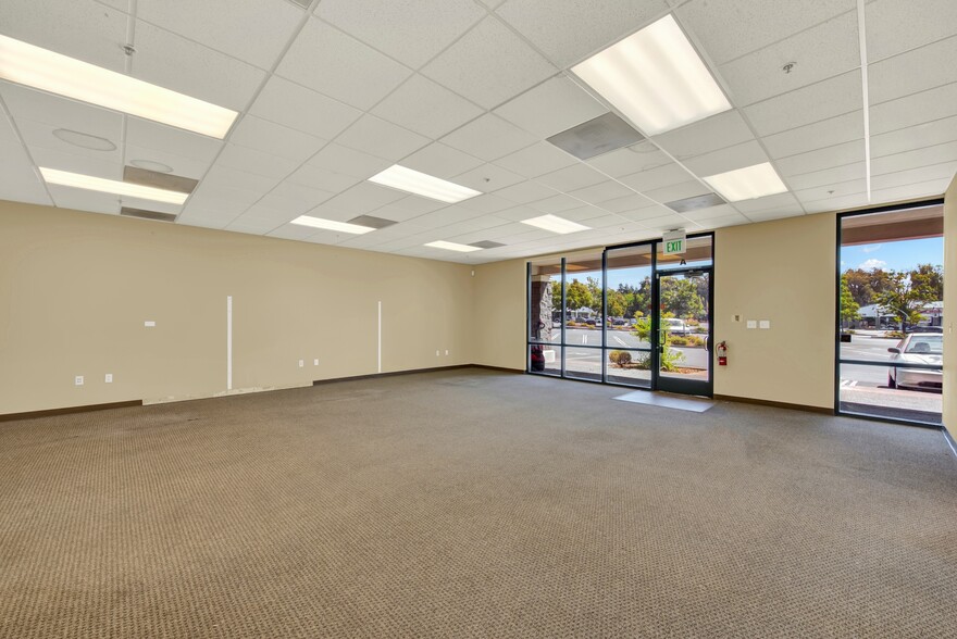 More Photos Of 3338 N Texas St, Fairfield Freestanding For Sale