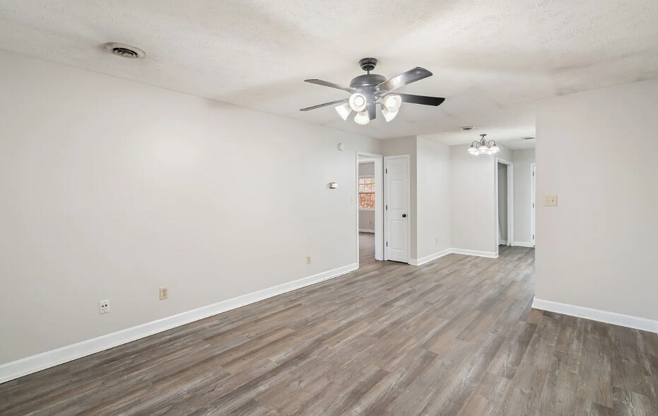 More Photos Of 2312 Boyds Creek Hwy, Sevierville Apartments For Sale