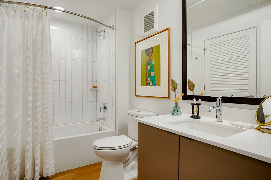 More Photos Of 1010 N Santa Fe Dr, Denver Apartments For Lease