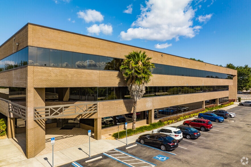 More Photos Of 3802 Corporex Park Dr, Tampa Office For Lease