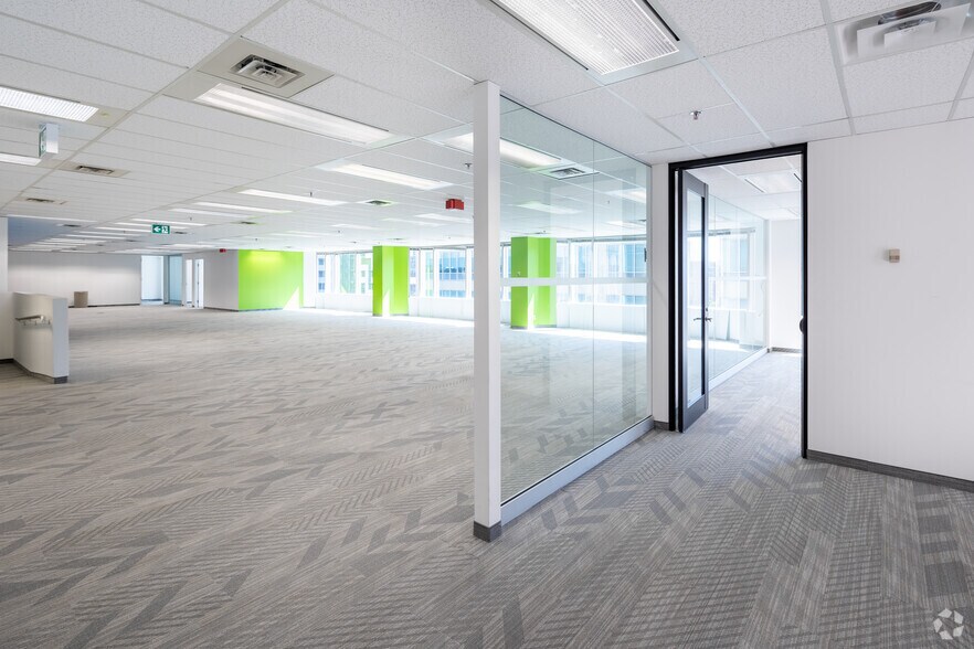 More Photos Of 20 Adelaide St E, Toronto Office For Lease