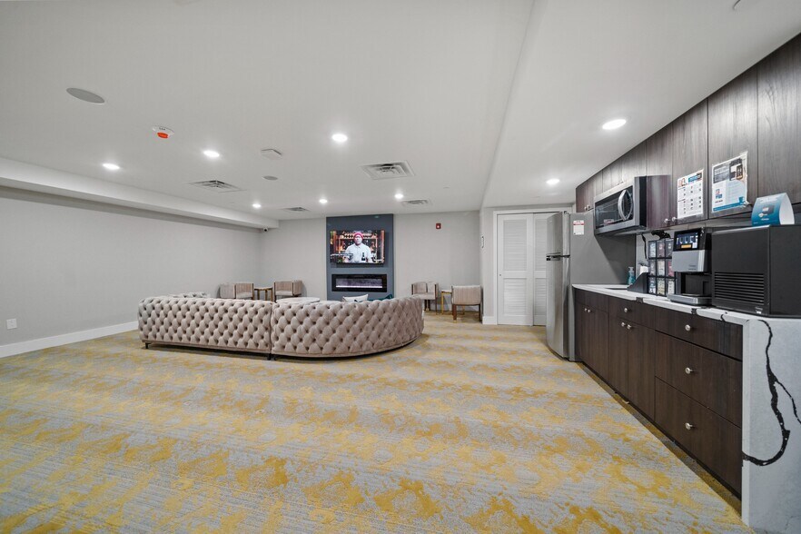 More Photos Of 1000-1038 W Girard Ave, Philadelphia Apartments For Lease