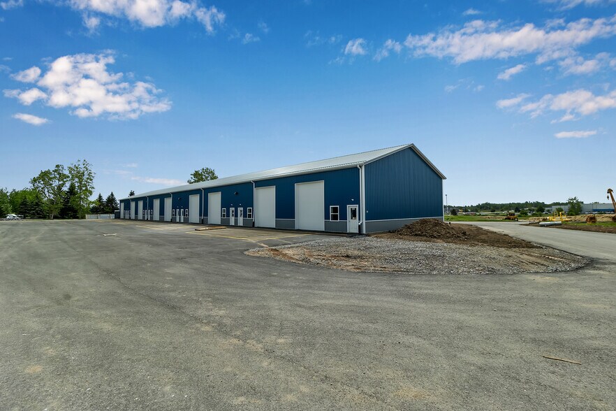 More Photos Of 800 Eastport Dr, Lancaster Unknown For Lease