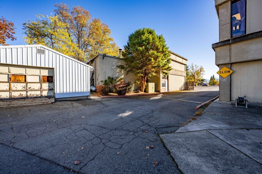 More Photos Of , Grants Pass Unknown For Sale