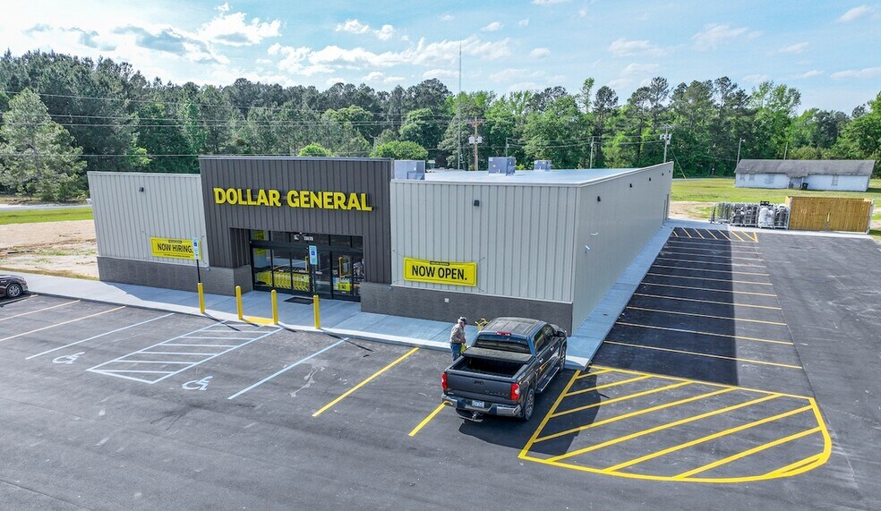 More Photos Of 13075 NC-242, Elizabethtown General Retail For Sale