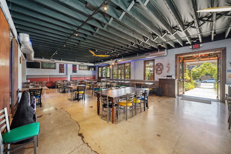 More Photos Of 2927 Spring St, Paso Robles Restaurant For Sale