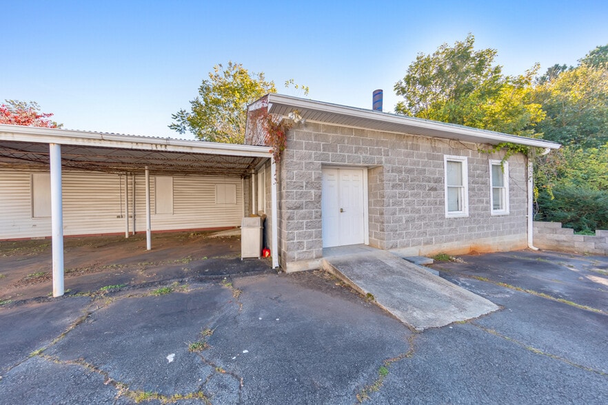 More Photos Of 1408 Canton Rd, Marietta Funeral Home For Sale