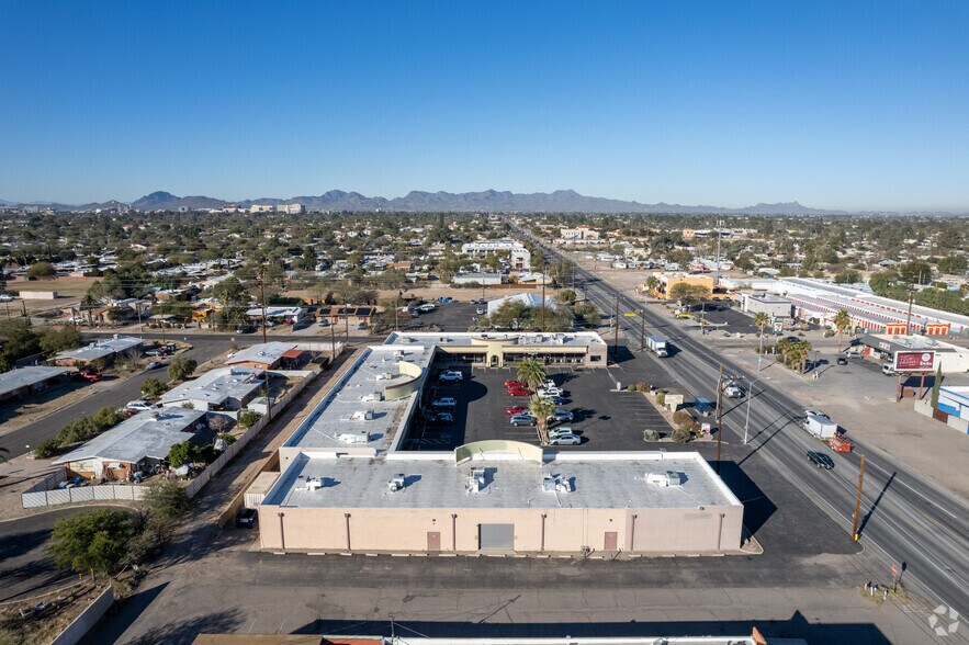 More Photos Of 3502-3532 E Grant Rd, Tucson Unknown For Lease