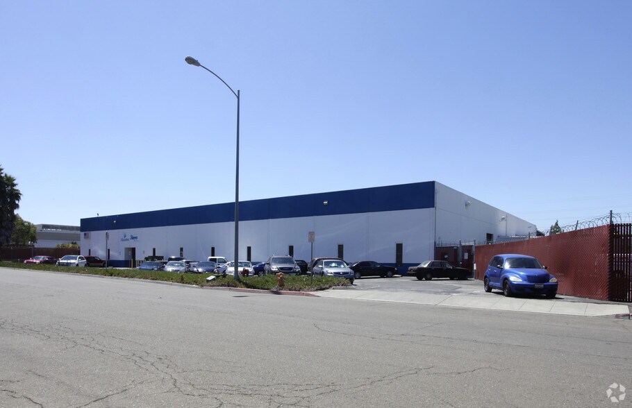 More Photos Of 485 Vista Way, Milpitas Warehouse For Lease