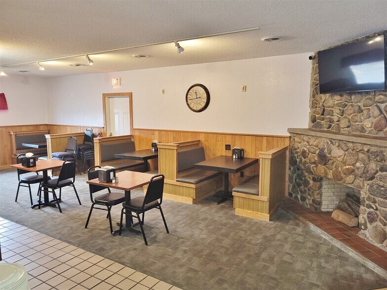 More Photos Of 105 SE 2 Hwy, Rugby Restaurant For Sale
