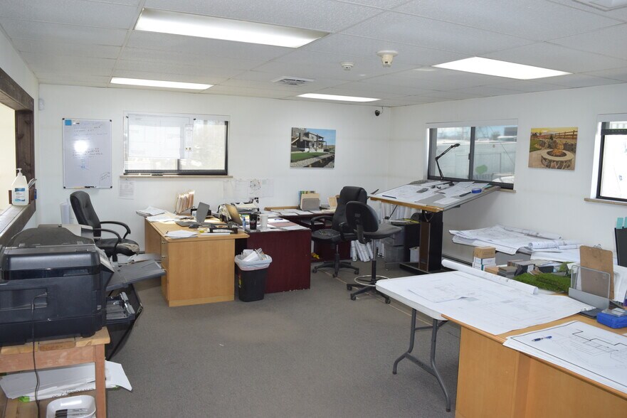 More Photos Of 1125 Depew Ct, Lakewood Unknown For Lease